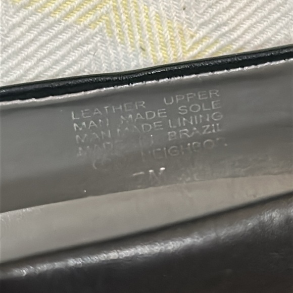 Jones New York Women's Black Leather heeled shoes. Size 7M. EUC - Picture 6 of 6